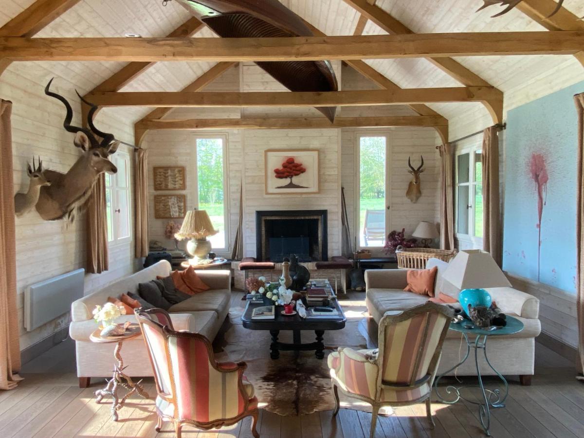Lodge Saint-Hymer Extérieur photo